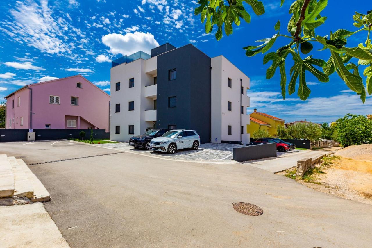Lpl Luxury Apartments Zadar Exteriör bild