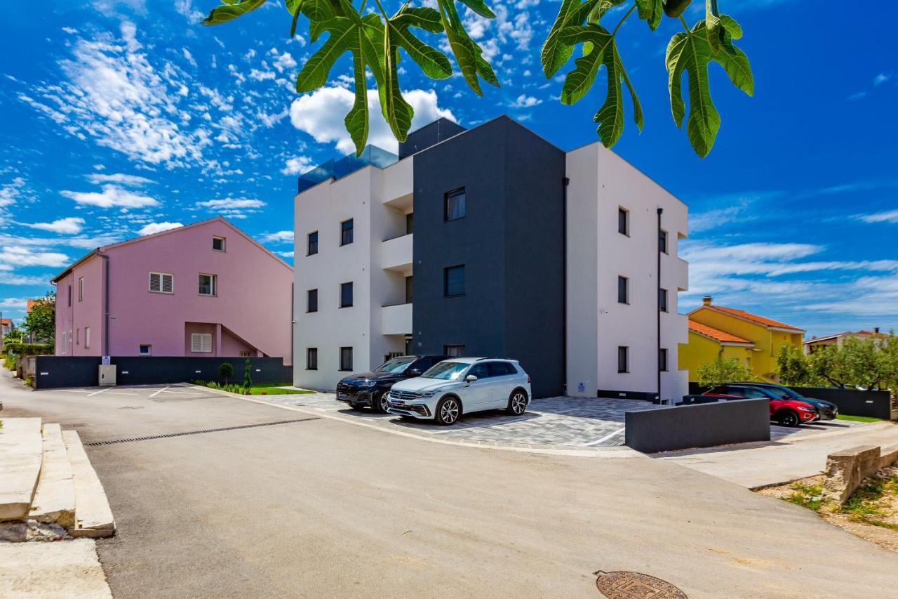 Lpl Luxury Apartments Zadar Exteriör bild