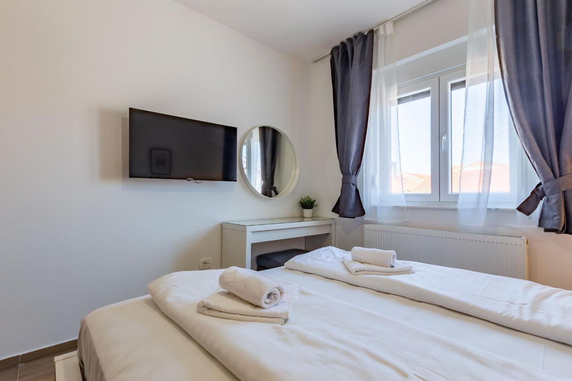 Lpl Luxury Apartments Zadar Exteriör bild
